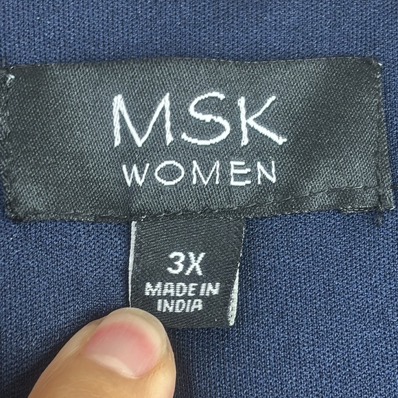 NWT MSK Womens Navy Blue Metallic Smocked V-Neck Long Sleeve Midi Dress PLUS 3X - Picture 4 of 13